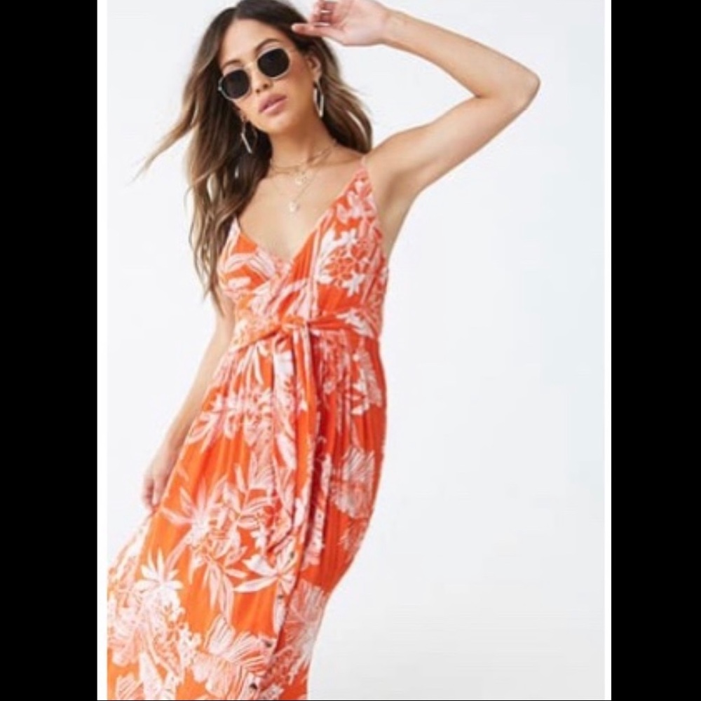 NWT Forever 21 Floral Print Maxi Dress